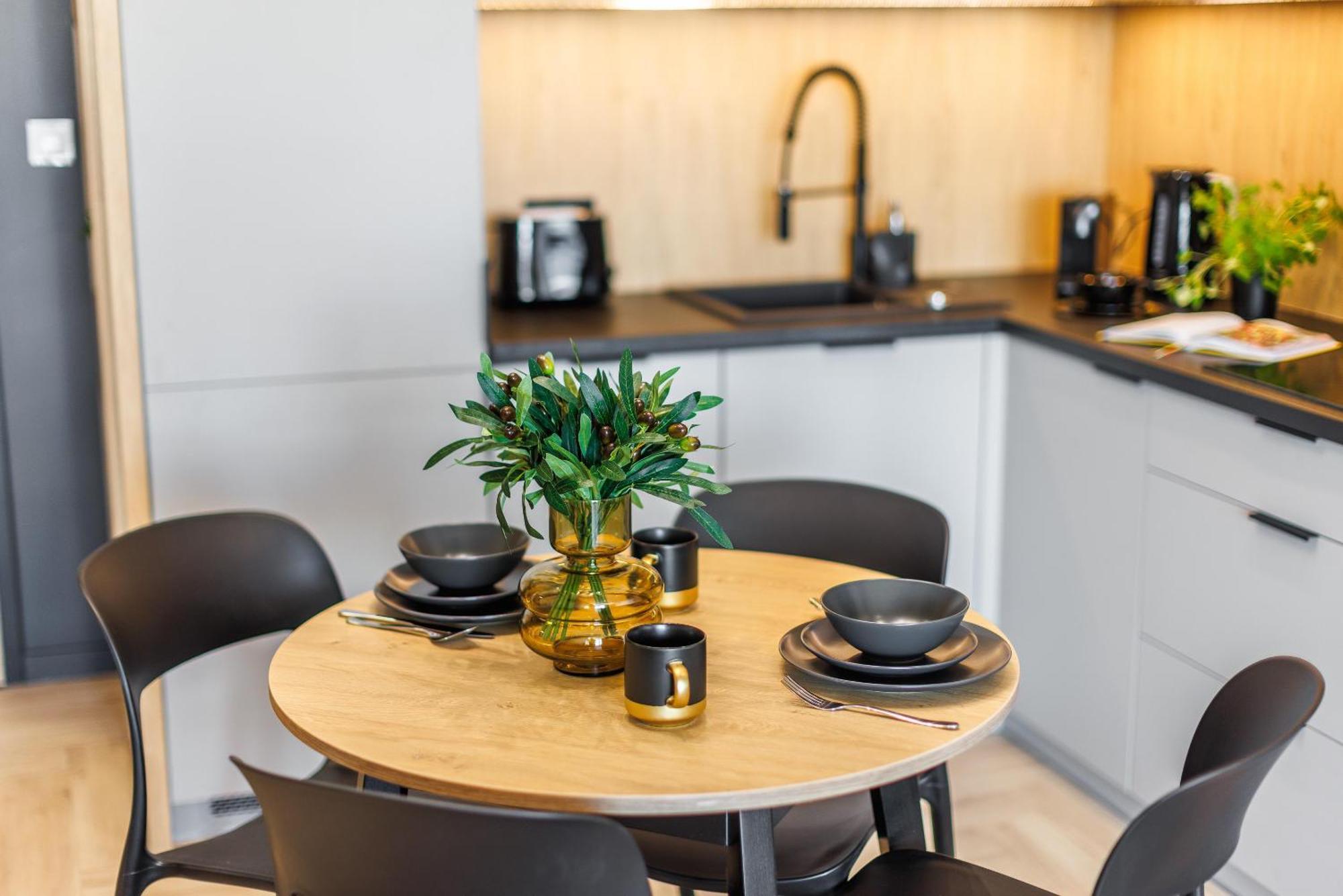 Emihouse Krakovska Apartments Rzeszów Εξωτερικό φωτογραφία